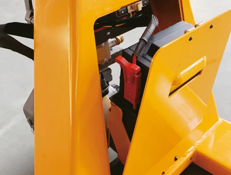 Styrehåndtak på Li-ion-drevet elektrisk palletruck EPV15